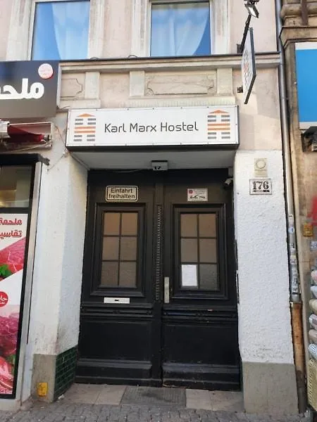 Karl-Marx-Hostel Berlin 0*,